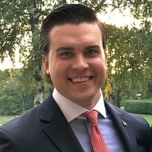 Meet your Posher, Connor